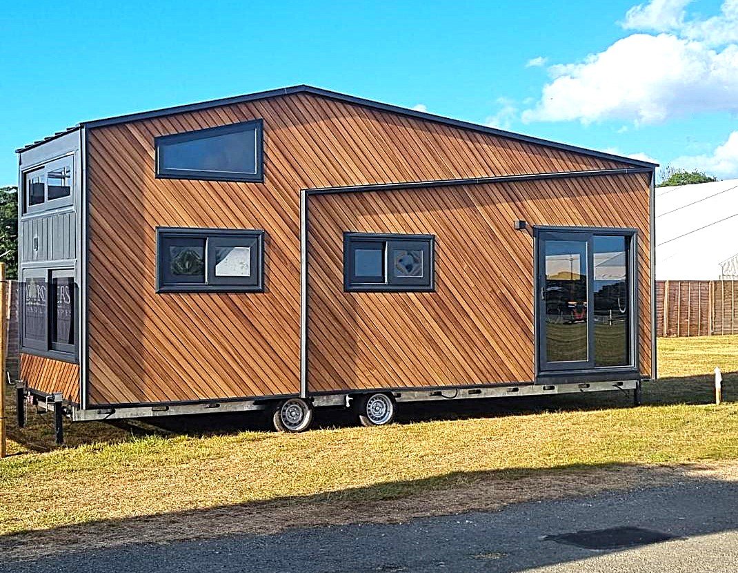 Two storeys smart tiny house - Image 7