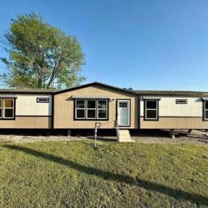 Royal home 5-bedroom, 3-bathroom house offers 2,040 square