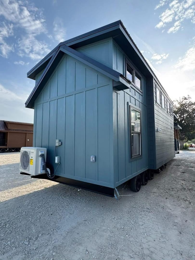 Tiny Homes on wheels - Image 6