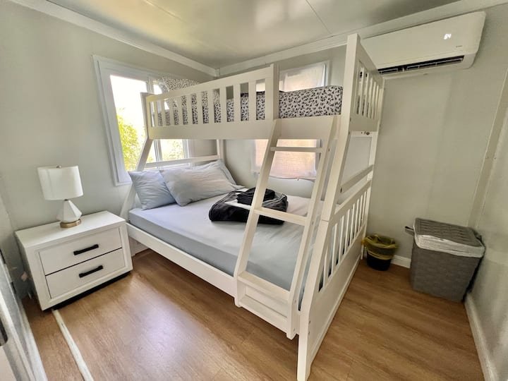 Tiny Home – 400 Sq. Ft. | 2 Bedrooms | Kitchen | Full Bathroom - Image 5